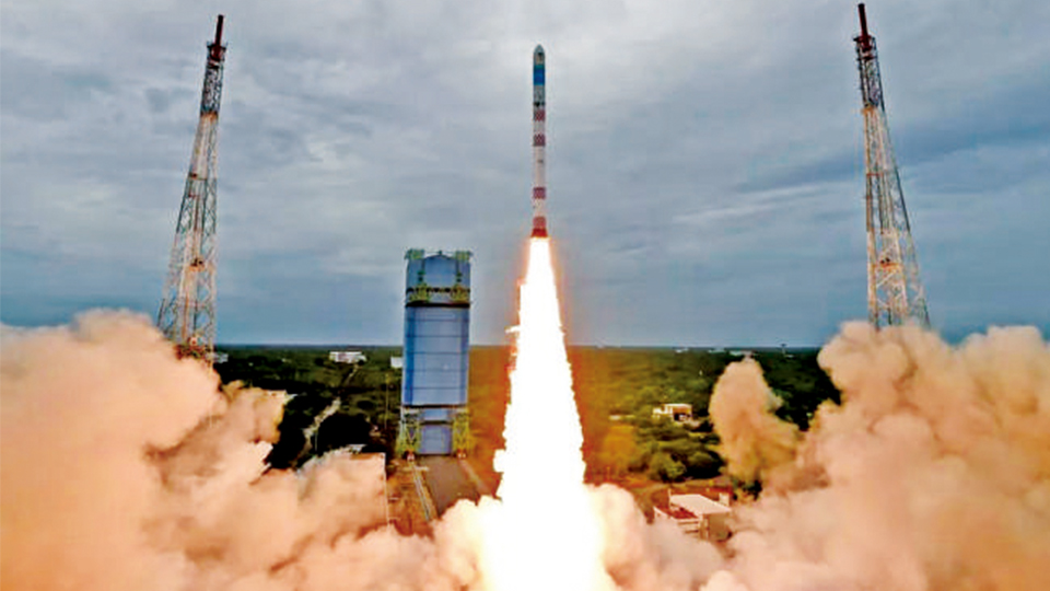 印度新型运载火箭首飞失利